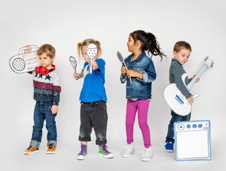 10 Creative Outdoor Activities to Keep Kids Engaged All Day